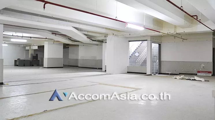 Office |  Paso Tower Retail / showroom  for Rent BTS Chong Nonsi in Silom Bangkok